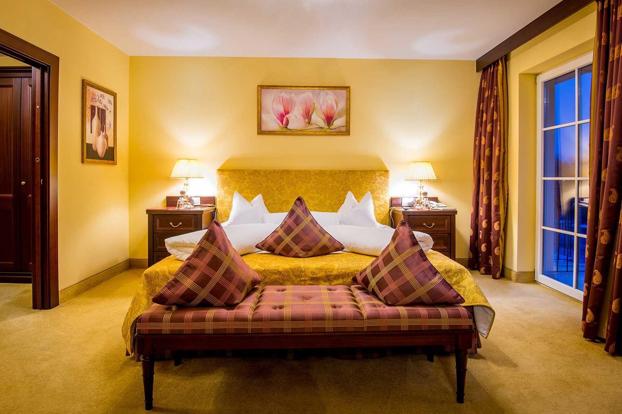 Grandhotel Business-wellness & Gourmet Hotel