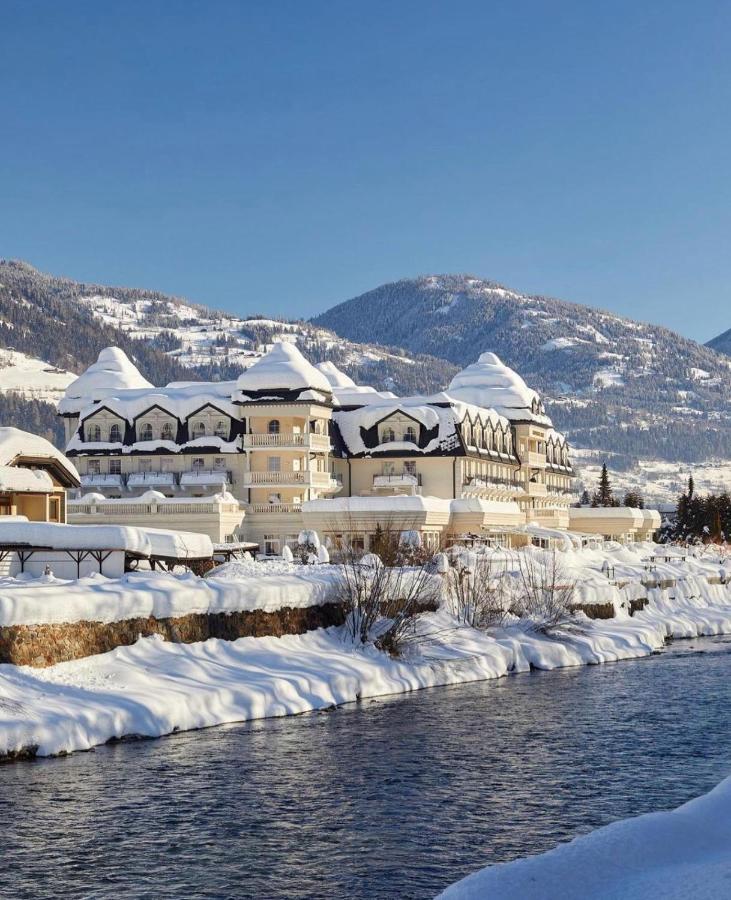 Grandhotel Business-wellness & Gourmet 5*