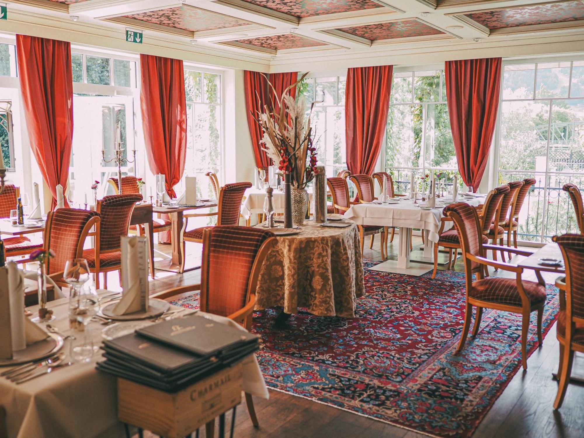 Grandhotel Business-wellness & Gourmet 5* Lienz