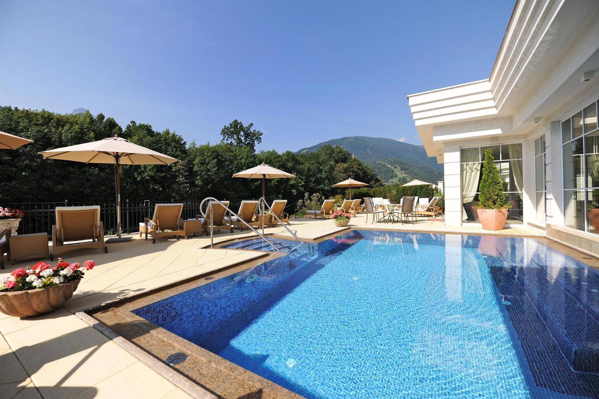 Hotel Grandhotel Business-wellness & Gourmet 5*
