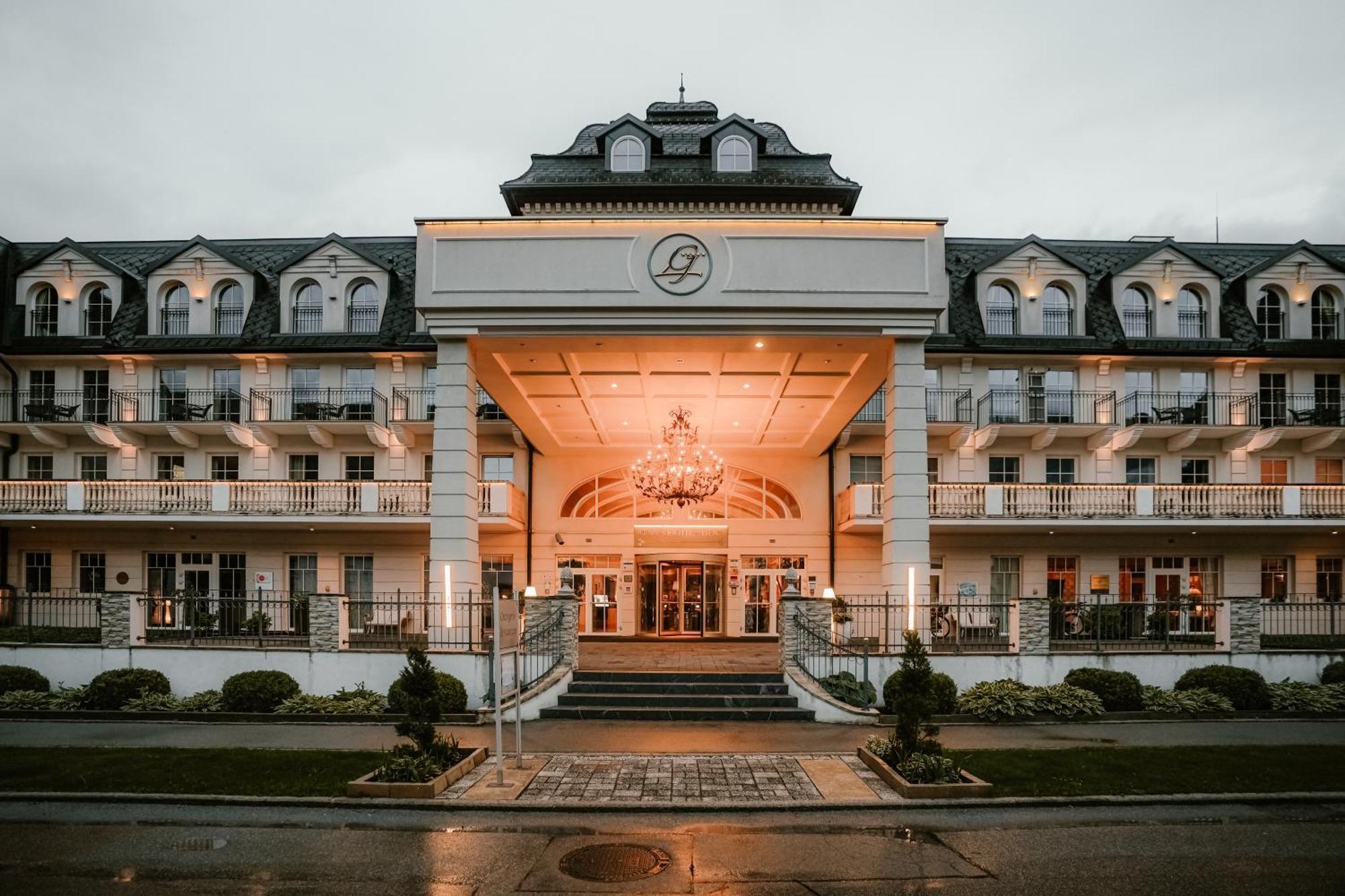 Hotel Grandhotel Business-wellness & Gourmet